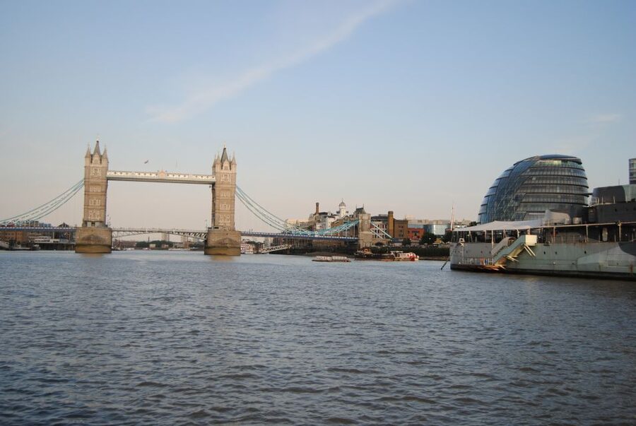 Tower of London Private Guided Tour - Torture chambers and dungeons: history you shouldn’t skip
