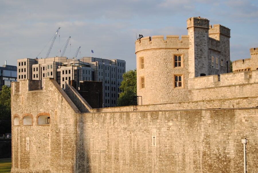 Tower of London Private Guided Tour - Price and value: is $248.03 per person fair?