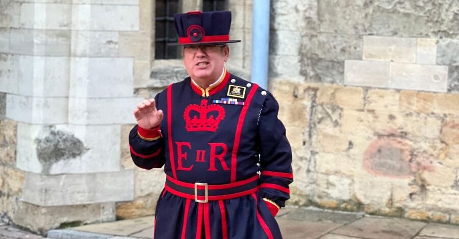 Tower of London Private Tour - A private 2.5-hour Tower tour that keeps you moving (without rushing)