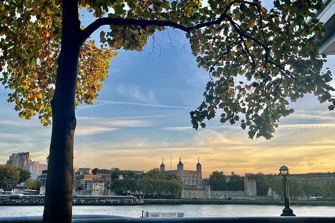 Tower of London: VIP After Hours Access & Ceremony of the Keys - Small Practical Tips That Make This Tour Easier