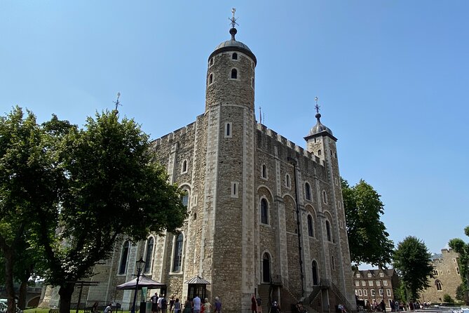 Tower of London & Westminster Abbey VIP Tour with expert guide - Thames River boat ride: the pause that makes the day work