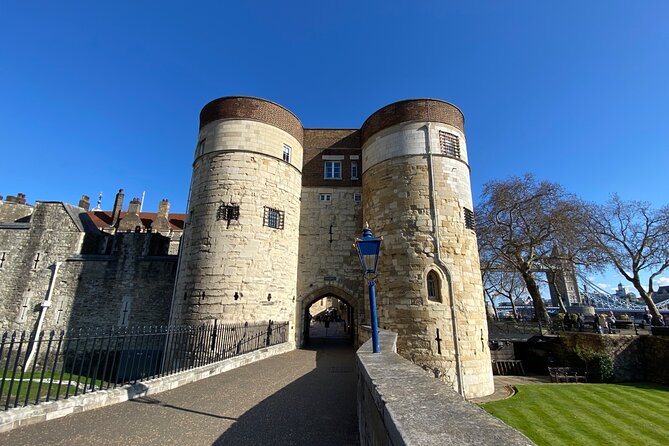 Tower of London & Westminster Abbey VIP Tour with expert guide - Who this VIP tour is best for