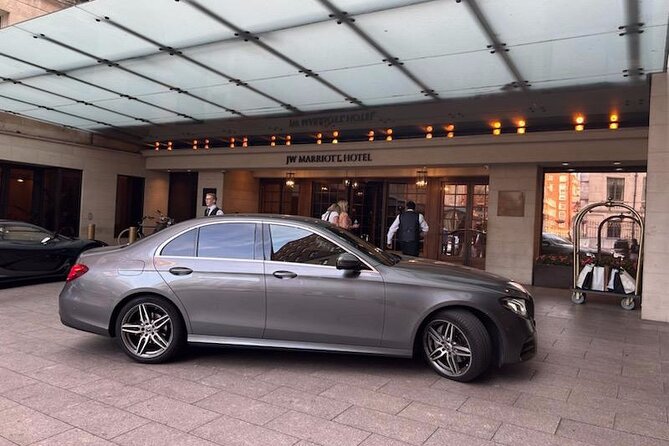 Transfer from Heathrow Airport to London hotel on private car - Should you book this Heathrow to London private transfer?