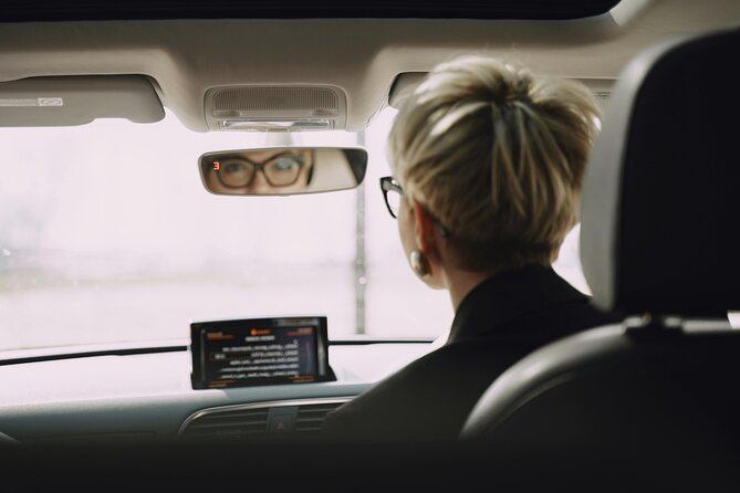 Transfer from London City Airport to Central London - Private ride comfort: what the vehicle experience is like