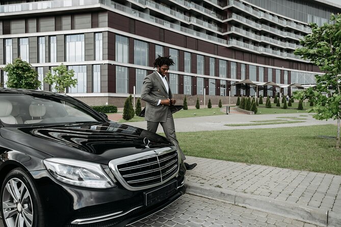 Transfer To or From London Heathrow Airport to Central London - Flight Monitoring and Pickup Timing That Actually Helps