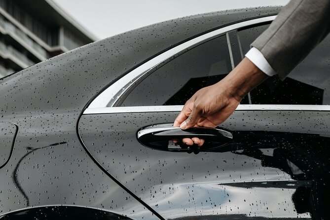 Transfer To or From London Heathrow Airport to Oxford - Booking smart: private ride + mobile ticket