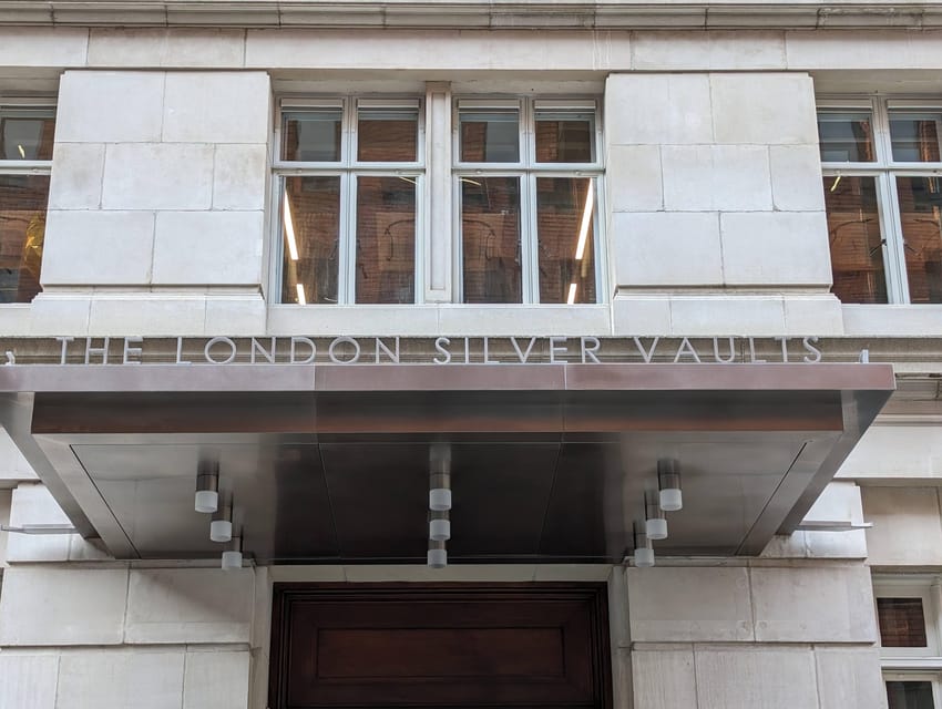 Turmoil, Templars, Oliver Twist: London's Squalor & Splendor - Bow Street Police Museum and the Bow Street Runners