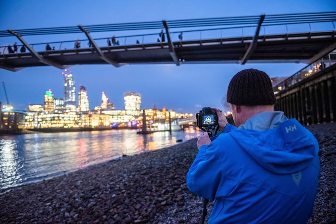Ultimate introduction to photography in Central London - Riverside sunset into blue hour/night: how to change strategy as light drops