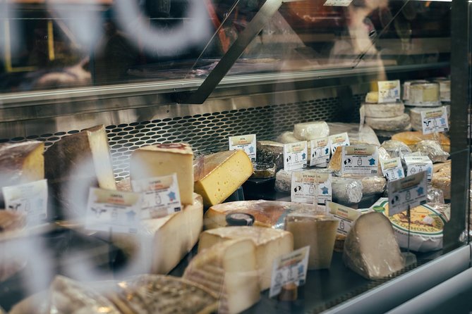 Ultimate London Cheese Crawl : Guided Food Tour - Soho and Little Italy: The Walking Part That Makes the Tasting Fun