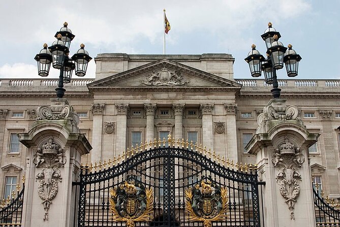 Unforgettable London: Bespoke 9-Hour Walking Private Tour - Public transport tickets and pickup: smoother than figuring it out alone