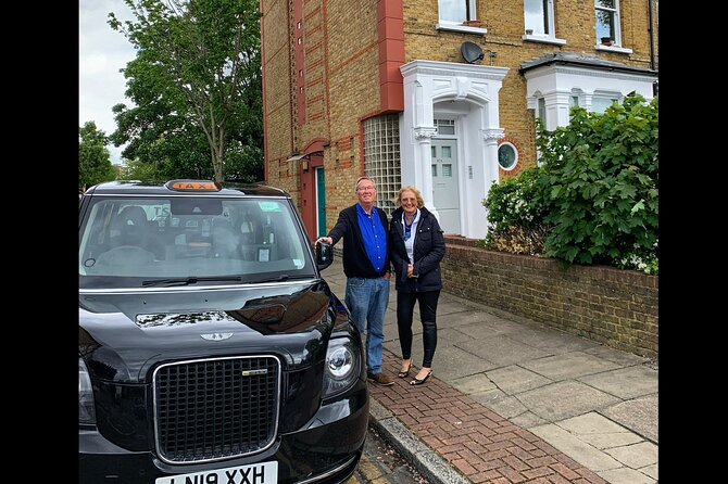 Villains and Gangsters of London Private Taxi Tour - Shad Thames: River Neckinger and the Bill Sykes Twist