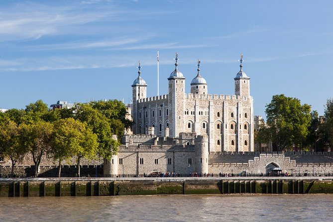 VIP Early Access: Opening Ceremony Tower of London & Bridge Entry - VIP Early Access to the Opening Ceremony Without the Crowd Rush