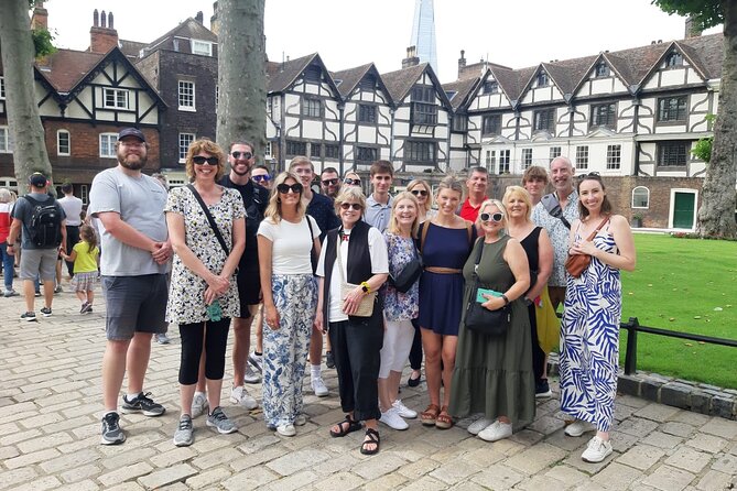 VIP Early Access: Opening Ceremony Tower of London & Bridge Entry - Crown Jewels First Access: What You Gain With a Tight 30-Minute Window