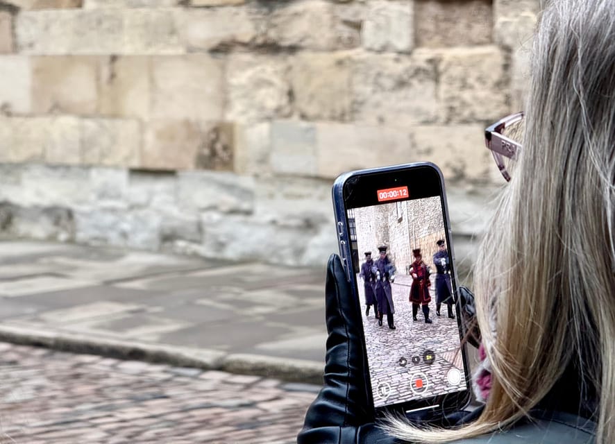 VIP Tower of London Beefeater Meet & Greet and Royal London - Crown Jewels time: seeing the bling without the crush