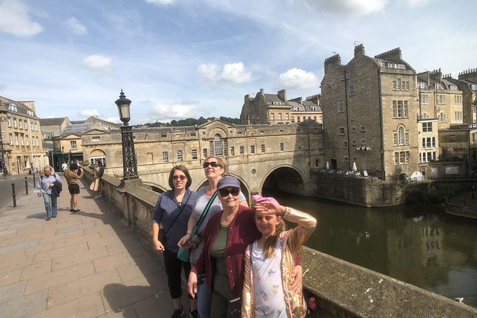 Visit Bath And Stonehenge: Private Black Cab Day Trip from London - Bath’s UNESCO center: how to see more than the big postcard shots