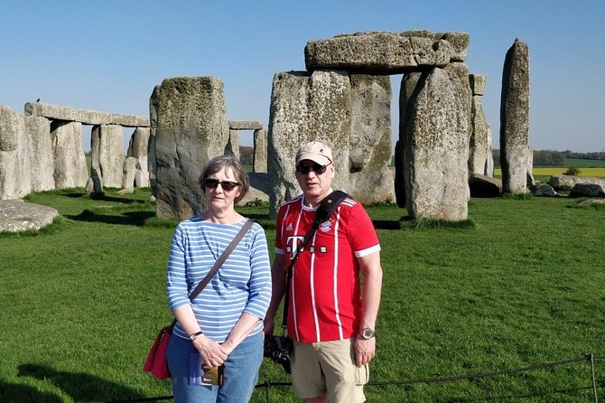 Visit Bath And Stonehenge: Private Black Cab Day Trip from London - Georgian Bath photo stops: Circus, Royal Crescent, Assembly Rooms, Pulteney Bridge