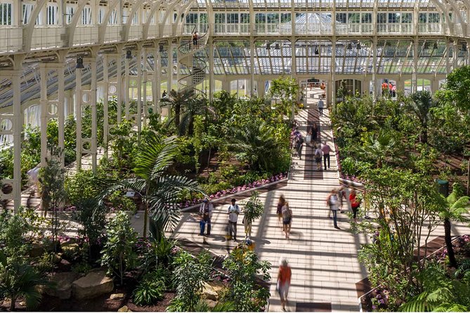 Visit Kew Gardens & 3 Hour Westminster Walking Tour - Whitehall’s quick hits: Horse Guards Parade and the arch