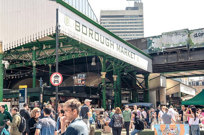 Walking Tour in London with Tower Bridge and St Pauls Cathedral - London Bridge: why it mattered before Tower Bridge took over the spotlight