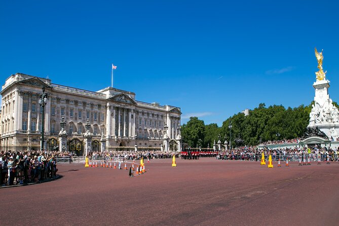 Walking Tour of London Westminster Abbey, Big Ben, Buckingham - St Margaret’s Church, St James’s Park, and the Royal Setting Around It