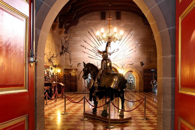 Warwick Castle Including Return Train Tickets from London - The quick Warwick town taste: a short stop that adds flavor