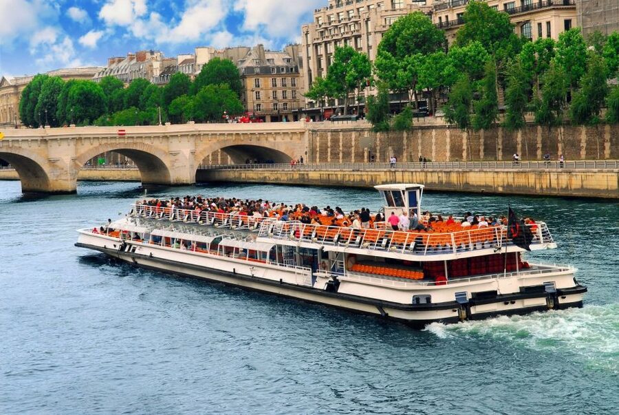 Welcome to Paris Day Trip from London via Train - Who this Paris day trip is best for (and who should skip it)