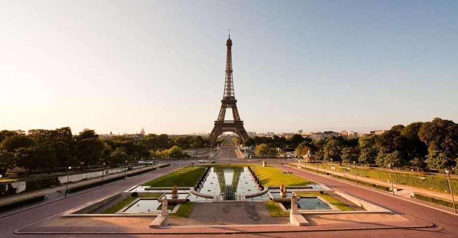 Welcome to Paris Day Trip from London via Train - High-speed train to Paris: why this day trip feels easier