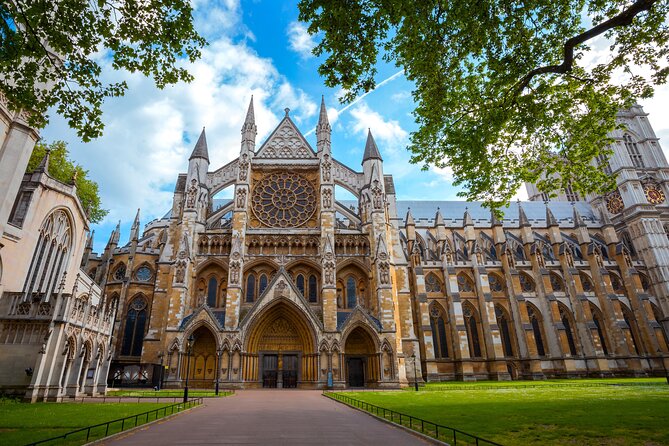 Westminster Abbey Priority Access & Big Ben, Buckingham Tour - Horse Guards Parade at Whitehall: Ceremonial Details You’d Miss Alone