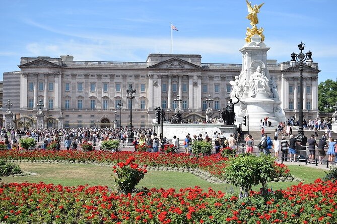 Westminster: Royal London 3-Hour Private Guided Walking Tour - St. James’s Park: Wildlife Walk Time Between Royal Buildings