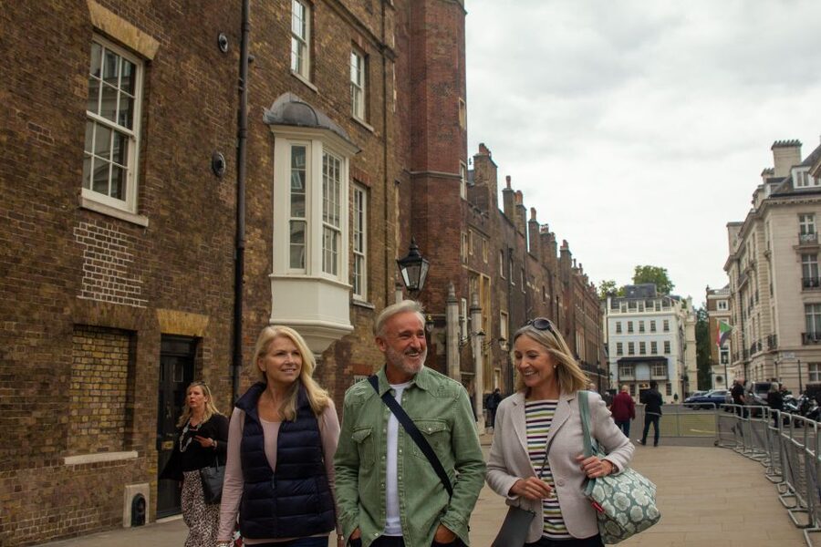 Westminster to Tower Bridge Customized Tour with a Local - How This Private Tour Works (And Why It Feels Different)