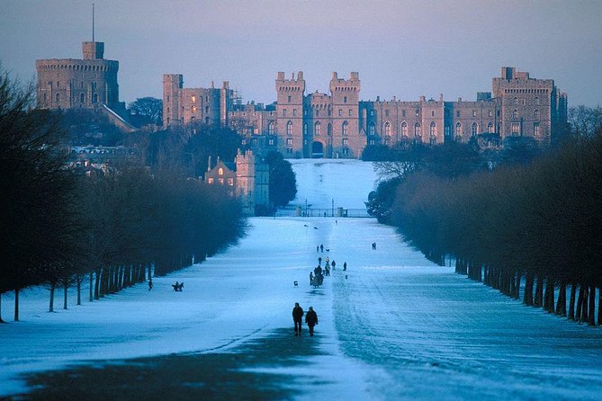 Windsor, Bath, Stonehenge and Salisbury Guided Tour on Boxing Day - Key Highlights Worth Clocking