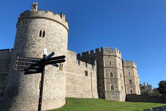 Windsor Castle and Eton College Private Car with Driver Guide - Door-to-door transit from Zone 1: the real time-saver