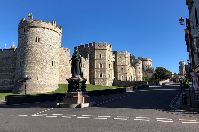 Windsor Castle and Hampton Court Private Car with Driver Guide - Windsor and Hampton Court in One Day: What You’re Really Buying