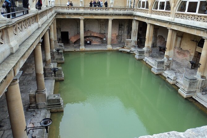 Windsor Castle, Bath and Stonehenge Tour - Bath in the afternoon: Georgian beauty plus the kind of walking you can’t skip