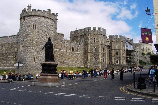Windsor Castle & Hampton Court Palace, Private Tour Including entry pass - How much time you really get: pacing and traffic reality