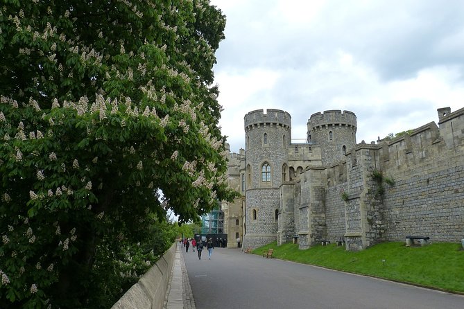 Windsor Castle & Hampton Court Palace, Private Tour Including entry pass - Who this private Windsor and Hampton Court day suits best
