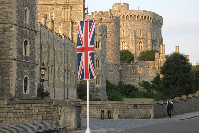 Windsor Castle & Hampton Court Palace, Private Tour Including entry pass - Should you book this Windsor and Hampton Court private tour?