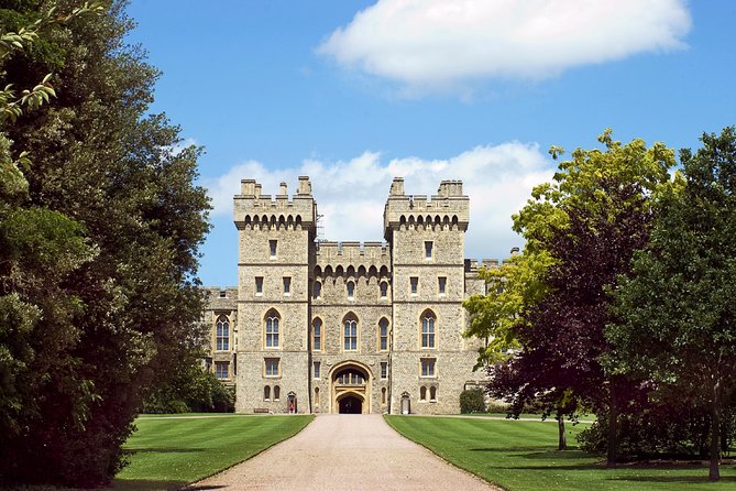 Windsor Castle, Stonehenge, and Oxford Day Trip from London - From Victoria Coach Station: coach comfort, timing, and meeting up without stress