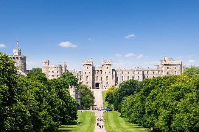 Windsor Castle Tour from London with Transportation & Audio Guide - A Half-Day Royal Reset in Windsor