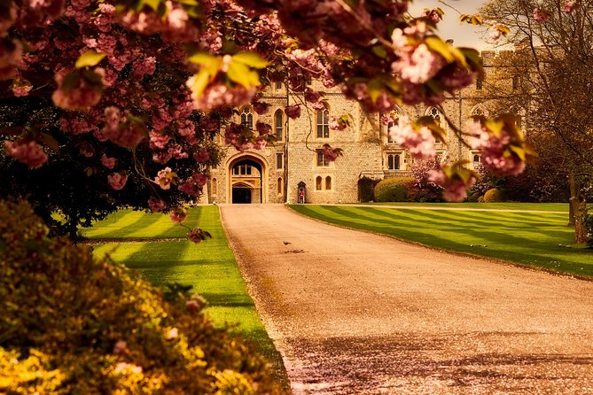 Windsor Day Trip from London with a Local: Private & 100% Personalized - Lunch and Local Pub Time: How to Think About Food Without Overpaying