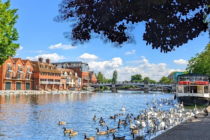 Windsor: Self Guided Walking Tour & Interactive Treasure Hunt - Price and Value for Up to 5 People