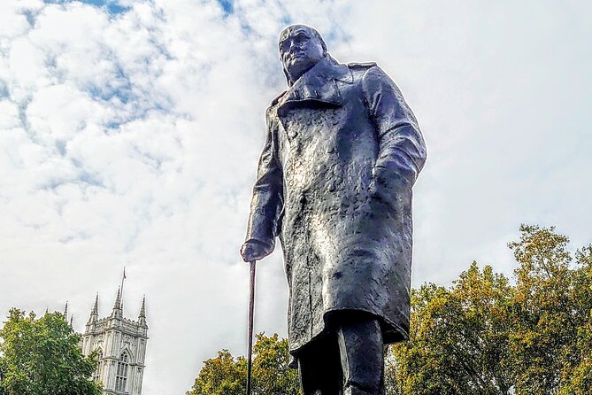 Winston Churchill's London At War. A Private Walk Through Britain's Darkest Hour - Carlton House Terrace: the German Embassy and the visible threat