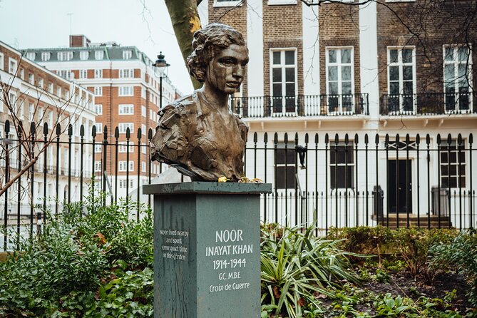 Women of Bloomsbury Walking Tour - Where you start: Cambridge Theatre to Bloomsbury