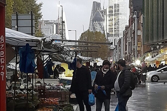 Women of Whitechapel 2 hour Walking Tour - Stop 2: Brick Lane and the women behind waves of newcomers