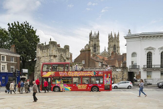 York Day Rail Tour from London Including Hop-on Hop-off Tour - Getting There: Kings Cross to York on a Timed, Direct Train