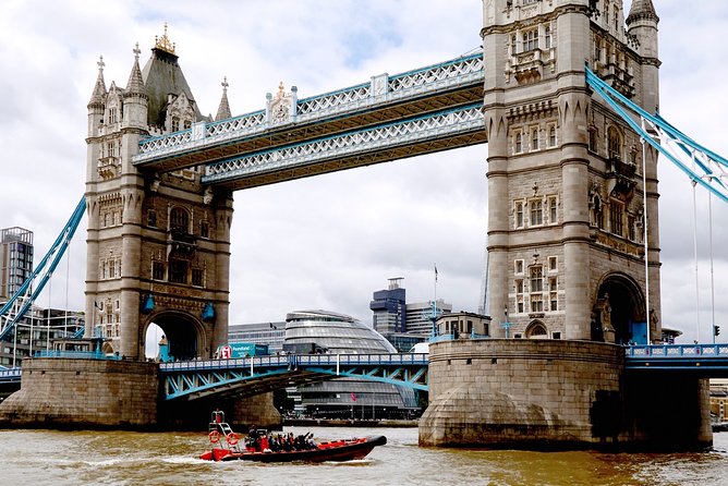 Your Own Boat! - Booking timing: how far ahead to secure a spot